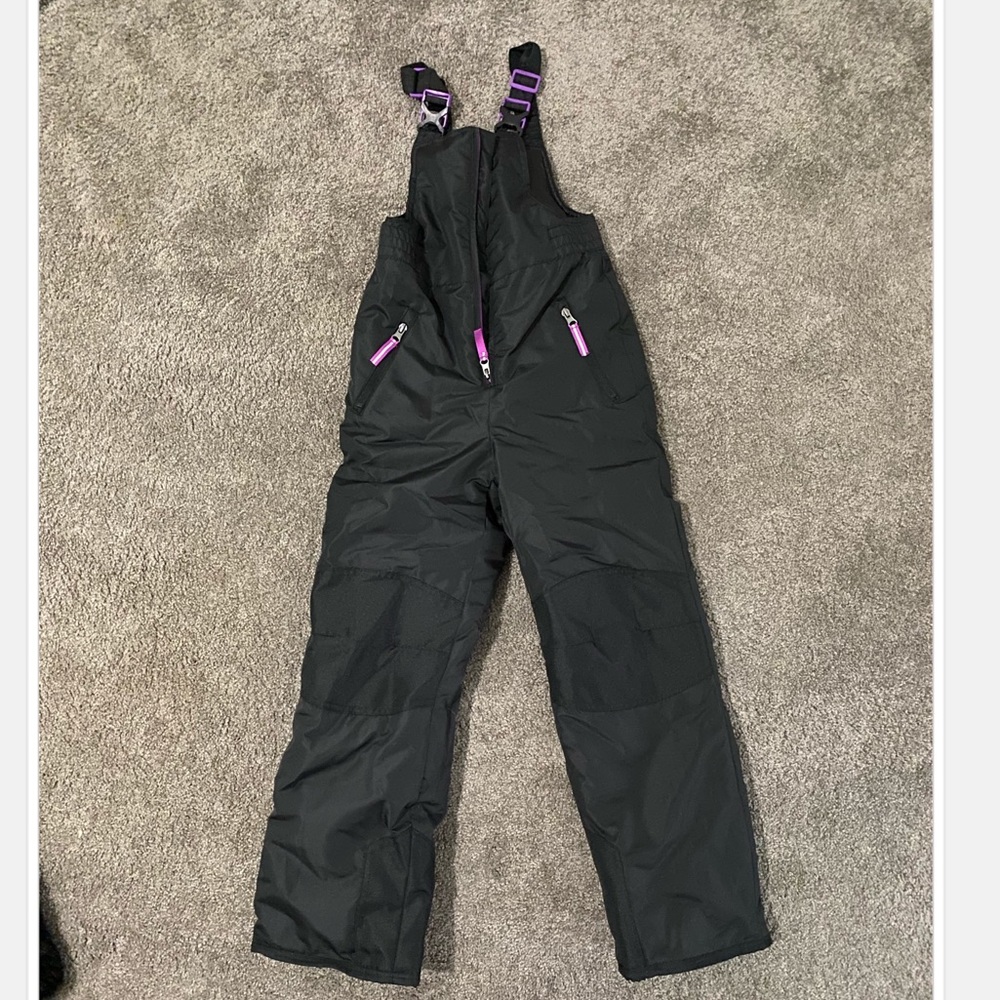 Girls Snow Bib size M (7-8)  perfect condition